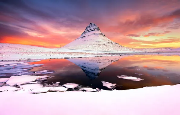 Картинка зима, снег, озеро, гора, утро, Исландия, Kirkjufell