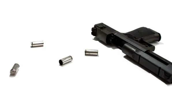 Белый фон, гильзы, Desert Eagle, Israel Military Industries, самозарядный пистолет большого калибра, Пустынный орёл