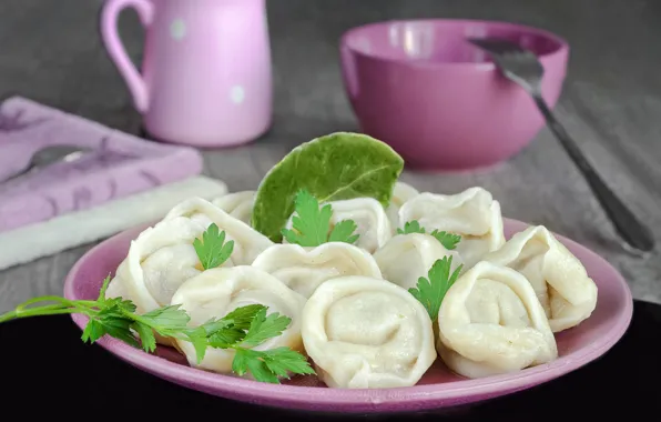 Зелень, стол, тарелка, миска, вилка, петрушка, пельмени, вкусные