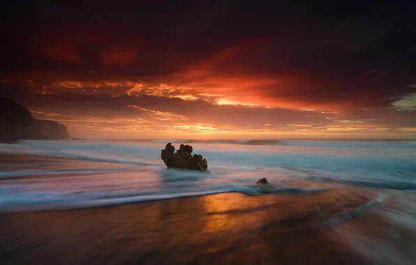 Море, закат, скалы