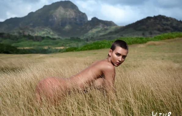 Girl, nature, nude, Rachel Cook, short haircut, WTVR, Robert Voltaire
