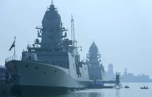 ВМС Индии, субмарина INS Vaghsheer, эсминец INS Nilgiri