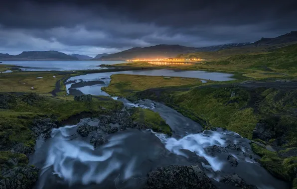 Горы, огни, река, поток, вечер, Исландия