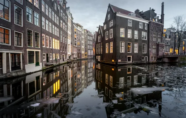 Картинка вода, город, дома, лёд, Амстердам, канал, Нидерланды