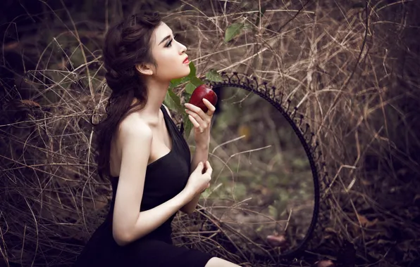 Картинка яблоко, зеркало, Model, Miki Nguyen