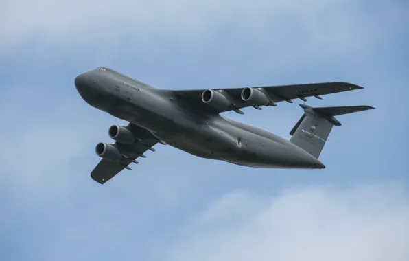ВВС США, военно-транспортный самолёт, американский стратегический, повышенной грузоподъёмности, C-5M Super Galaxy