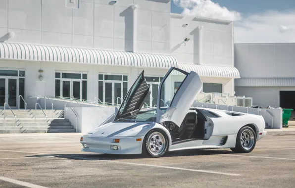 Парковка, White, Lamborghini Diablo, Scissor doors, Итальянский автомобиль