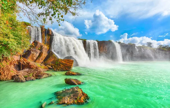 Картинка небо, облака, скала, камни, водопад, Вьетнам, солнечно, Dry Nur waterfall