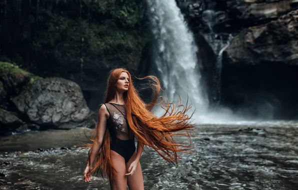 Картинка девушка, поза, водопад, рыжая, рыжеволосая, длинные волосы, Евгений Фрейер