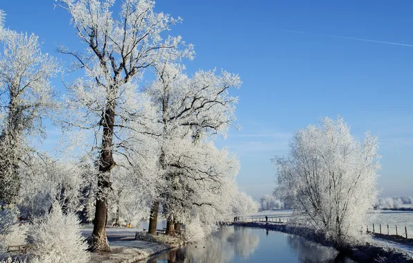 Картинка зима, небо, снег, природа, река, фото, забор