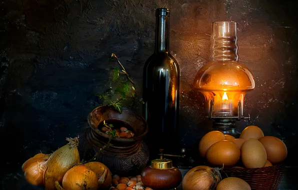 Бутылка, лампа, яйца, лук, орехи, натюрморт, Farm house table