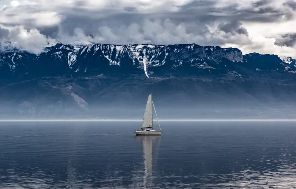 Sky, sea, ocean, water, clouds, snow, boat, foggy