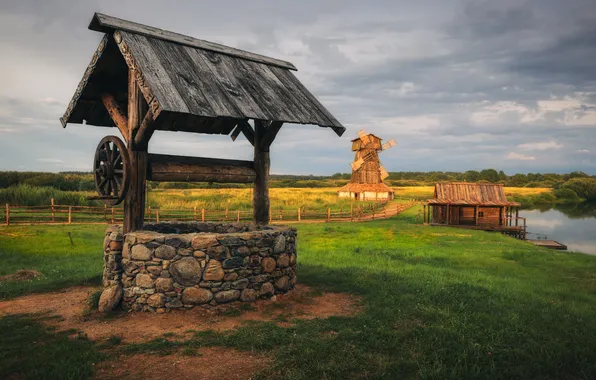 Картинка облака, зеленая трава, горизонт, строение, Андрей, ветряная мельница, Старый колодец