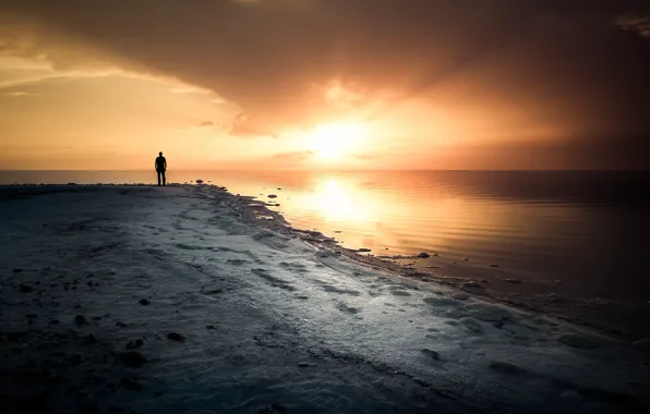 Картинка море, закат, человек