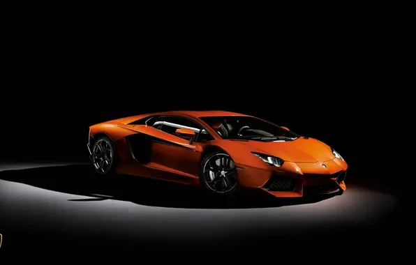 Свет, тень, Lamborghini Aventador