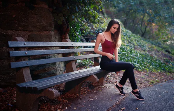 Картинка girl, Model, long hair, park, brunette, bench, t-shirt, sitting