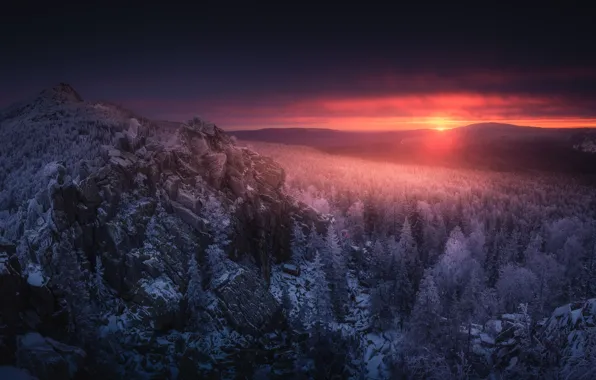 Wood, Winter, Mountain, Snow, Sunlight, Sun Goes Down, Daniil Silantev