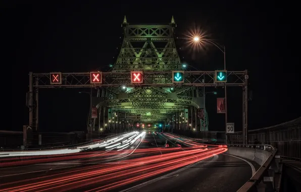 Quebec, Montreal, Longueuil, Pont Jacques Cartier