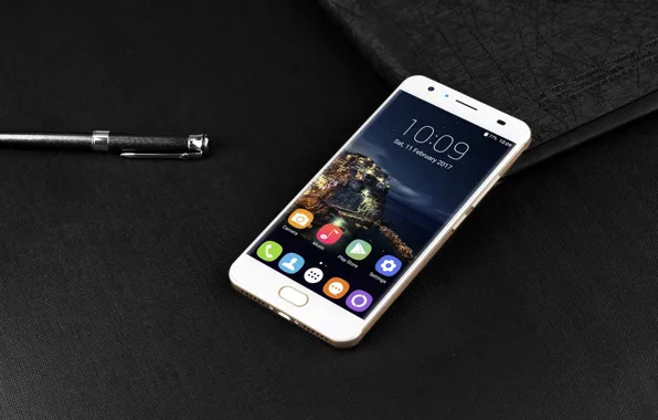 Smartphone, MWC 2017, Oukitel K6000 Plus, play store, Oukitel