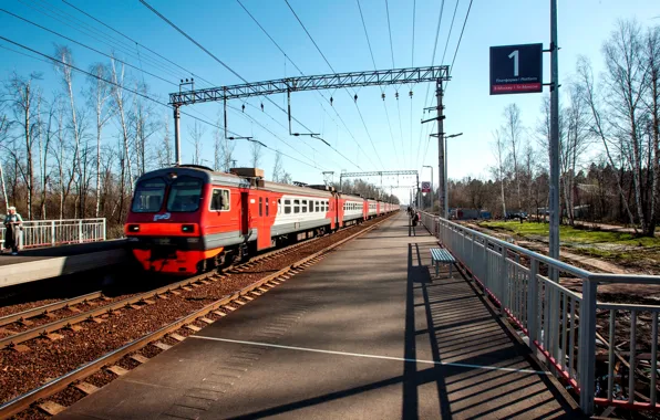 Картинка железная дорога, платформы, «Заветы Ильича» Московской железной дороги, электропоезд, остановочный пункт