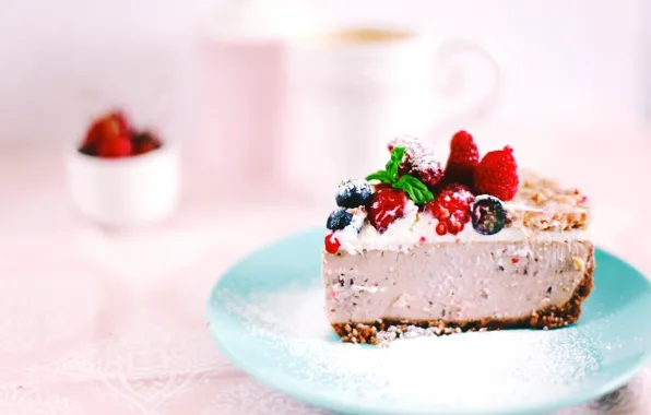 Картинка ягоды, крем, десерт, сладкое, сахарная пудра, кусочек торта