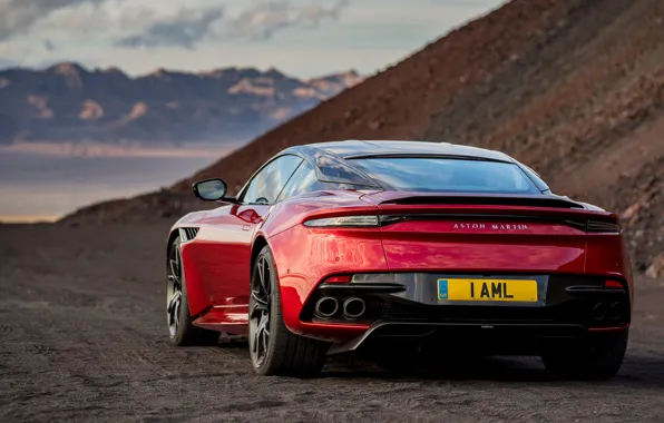 Aston Martin, DBS, Superleggera, вид сзади, 2018