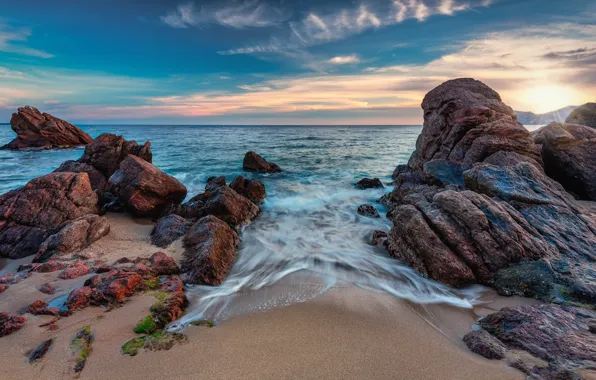 Море, камни, берег