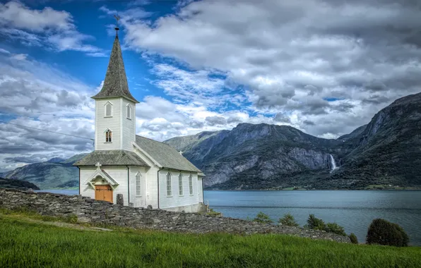 Картинка горы, Норвегия, церковь, Norway, фьорд, Хёйхеймсвик, Люстрафьорд, Водопад Фейге