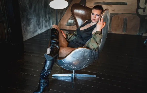 Картинка взгляд, девушка, поза, ноги, кресло, сапоги, Юлия Хандогина-Барышникова