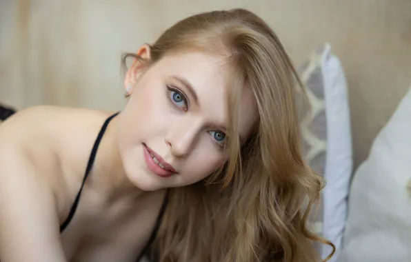 Model, awesome, brunette, sexy woman, gorgeous, photoshoot, posing, closeup