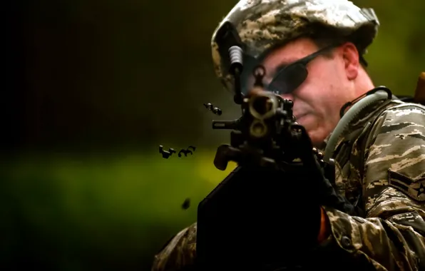 Картинка оружие, солдат, M249