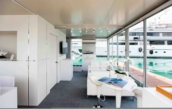 Luxury, mega, motor, yacht Benetti