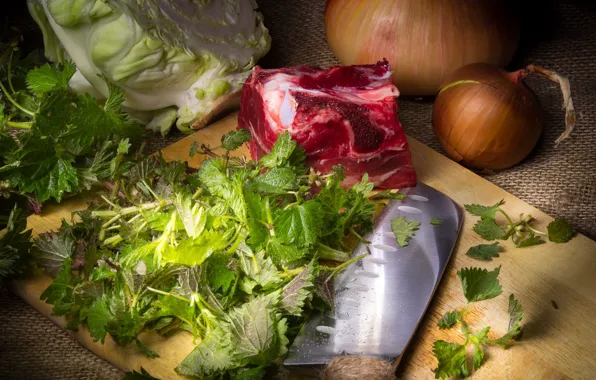 Лук, мясо, натюрморт, капуста, крапива, на щи