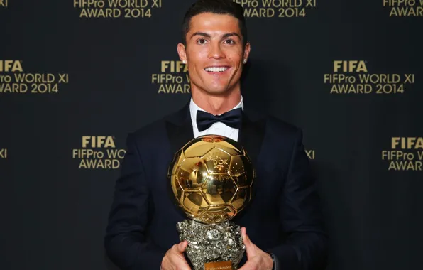 Картинка Cristiano Ronaldo, победитель, Криштиану Роналду, winner, footballer, Золотой мяч ФИФА, Ballon D'or
