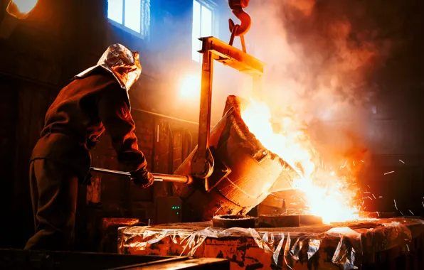 Worker, metal in liquid, smelter