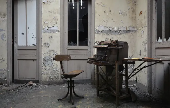 Двери, стул, abandoned bureau