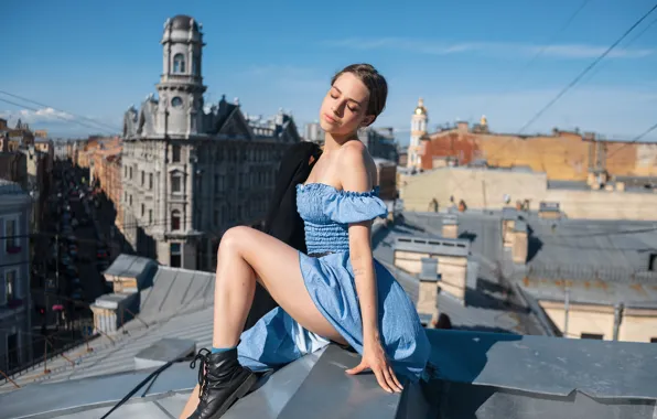 Девушка, город, высота, ножки, на крыше, Максим Иванов