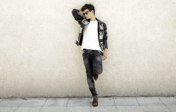 Стиль, фото, стена, джинсы, куртка, парень, певец, Abraham Mateo