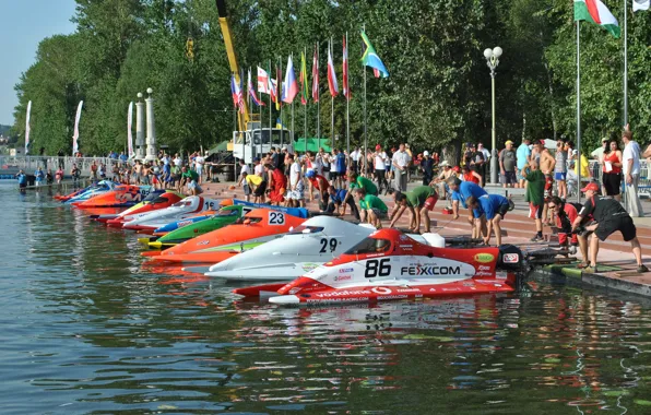 Скорость, лодки, гонки