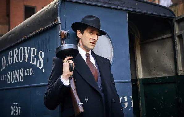 Скачать обои шляпа, тату, пальто, гангстер, peaky blinders, острые ...