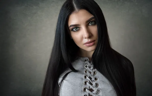 Взгляд, фон, модель, портрет, макияж, брюнетка, прическа, Christina