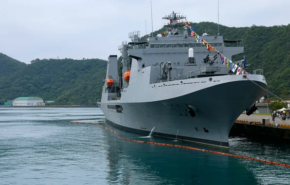 Корабль обеспечения, ВМС Тайваня, ROCN Panshih, AOE-532