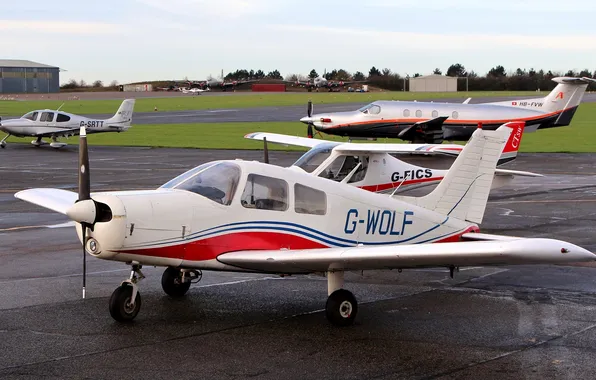 Аэродром, самолёты, переднем, плане, Cherokee Cruiser легкий самолет, PA-28 140, для подготовки к полетам, личного …