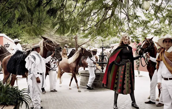 Картинка лошади, мексика, Vogue, Karlie Kloss
