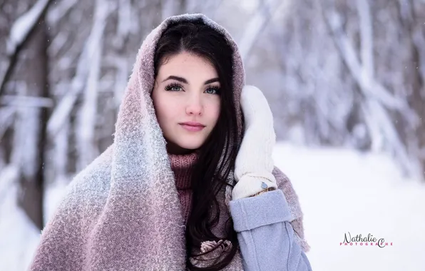 Картинка зима, взгляд, снег, деревья, фон, модель, портрет, макияж