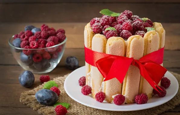 Картинка ягоды, малина, торт, бант, сливы, десерт, савоярди