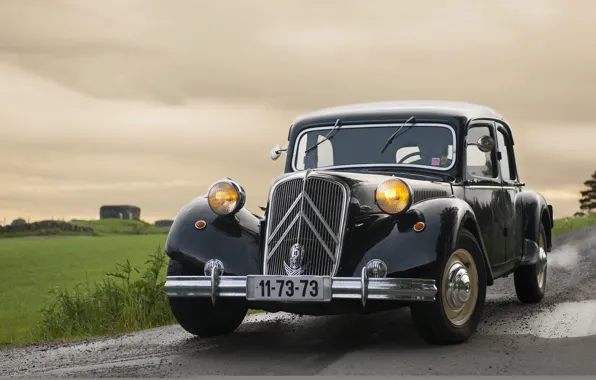 Дорога, машина, Citroën 15-Six 1952