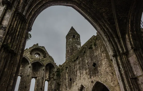 Картинка небо, замок, руины, Ирландия, Rock of Cashel, средневековая архитектура, Скала Кэшел