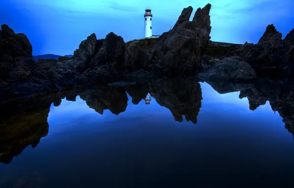 Ночь, океан, скалы, маяк, Ireland, Fanad Head Lighthouse, County Donegal
