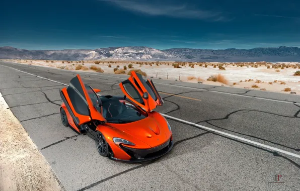 Картинка McLaren, Orange, Front, Hybrid, Death, Sand, Supercar, Valley